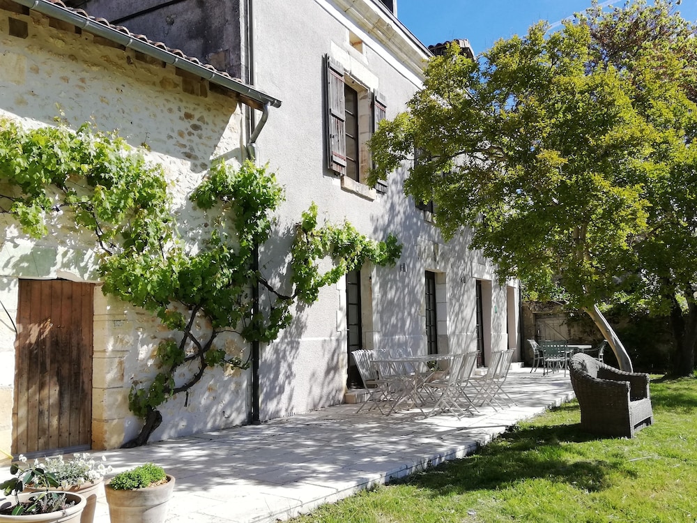 L'escapade - carbon neutral hotel in Brantome
