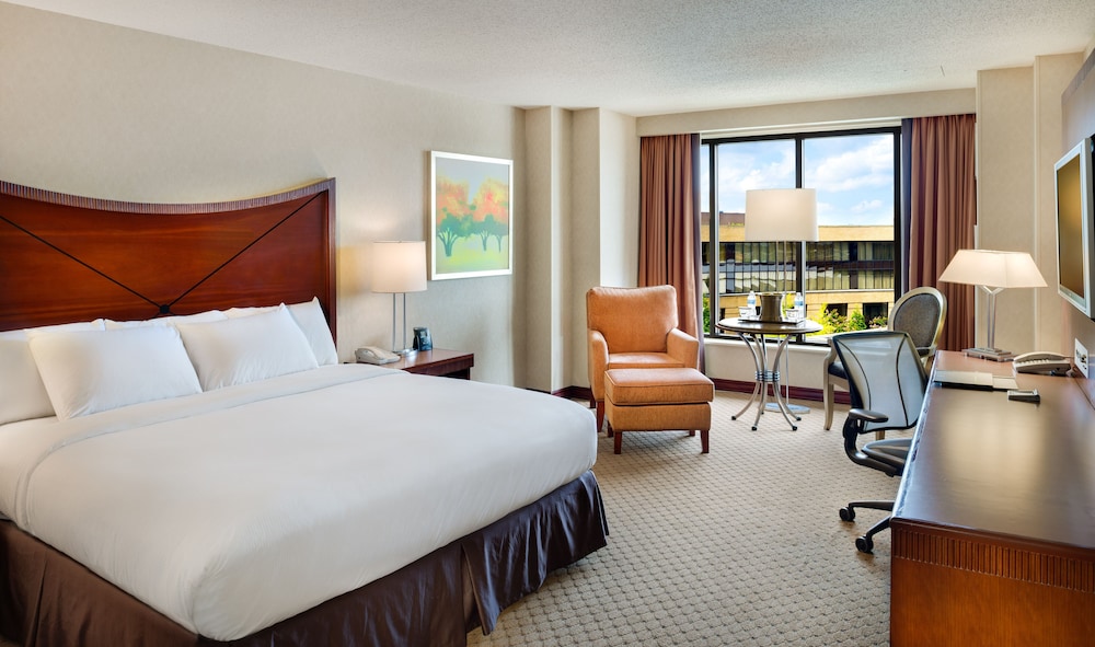 Hilton Washington Dulles Airport - photo 4