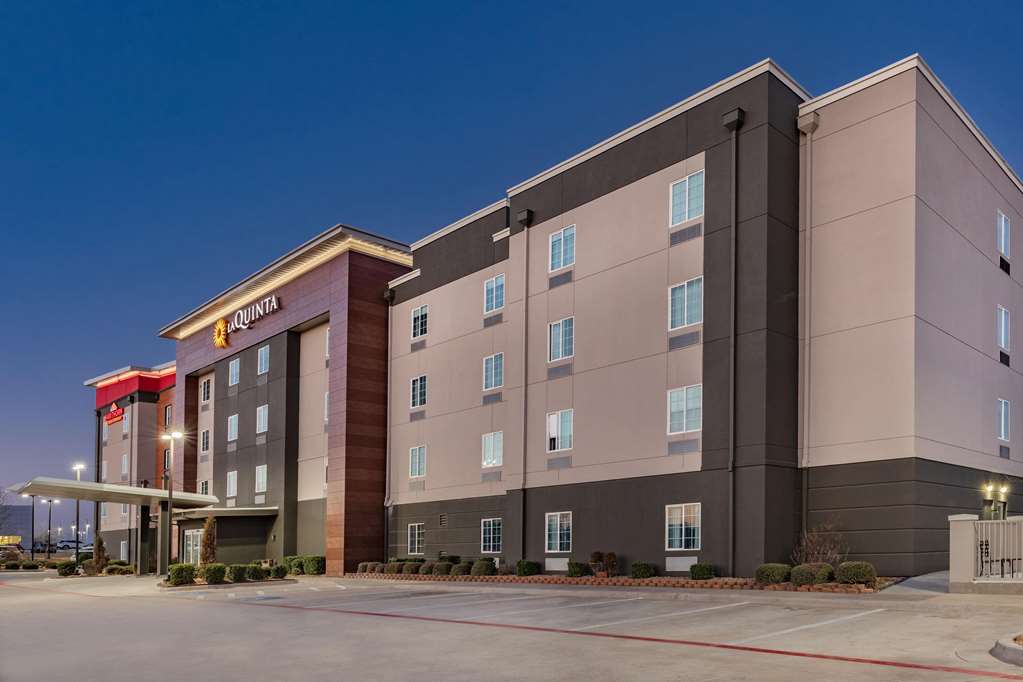 Hawthorn Extended Stay by Wyndham Ardmore - photo 3