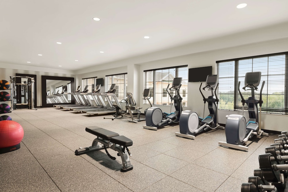 Hilton Garden Inn Charlotte SouthPark - photo 25