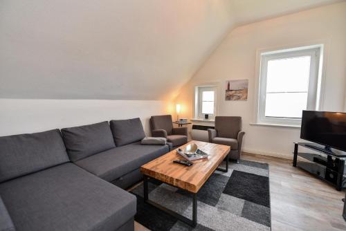 Villa Ebba Appartement Brise2 — 4-Star Luxury Hotel in Cuxhaven, Germany