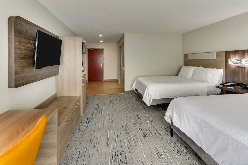 Holiday Inn Express & Suites Ardmore by IHG - photo 11