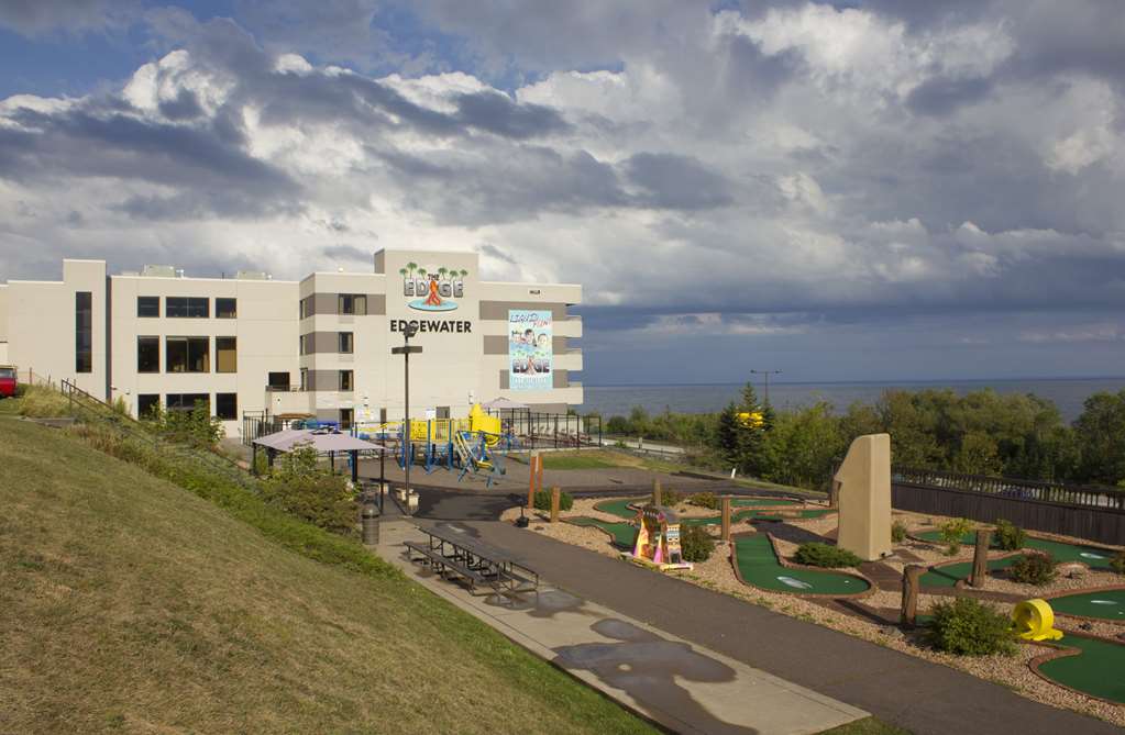 Edgewater Hotel & Waterpark - photo 5