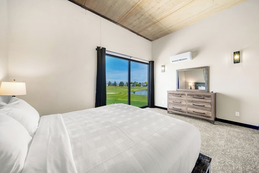The Suites at Prairie Falls & Event Center - photo 13
