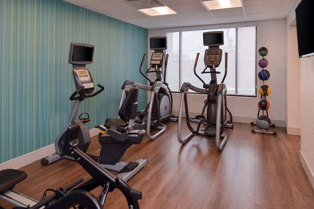 Holiday Inn Express & Suites Indianapolis Dtn Conv Ctr Area by IHG - photo 55