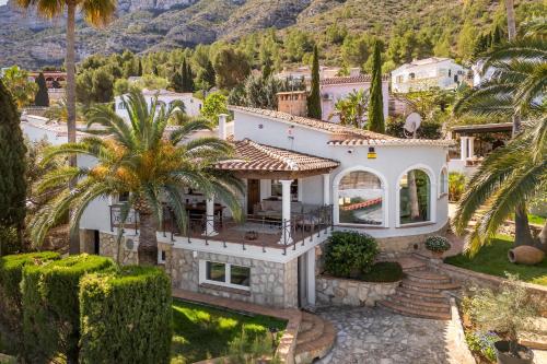 Relax - carbon neutral hotel in Denia