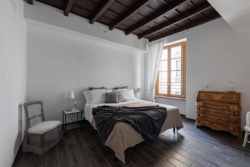 Apartment Juvara in the Hearth of Como — 4-Star Luxury Hotel in Como, Italy