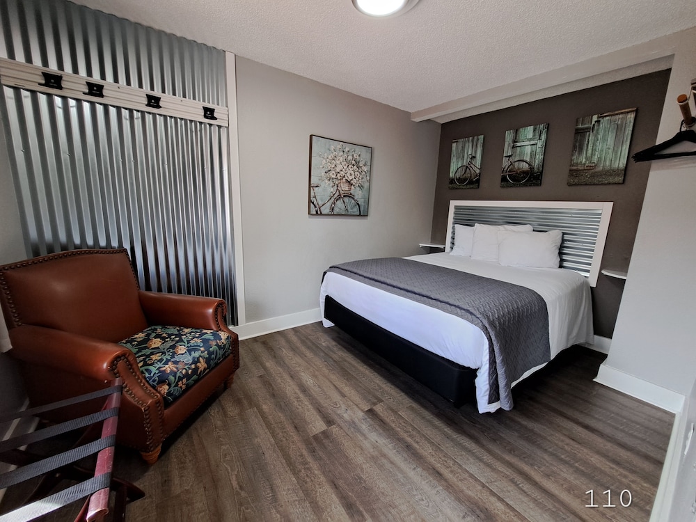 Buffalo Lodge Bicycle Resort - photo 14