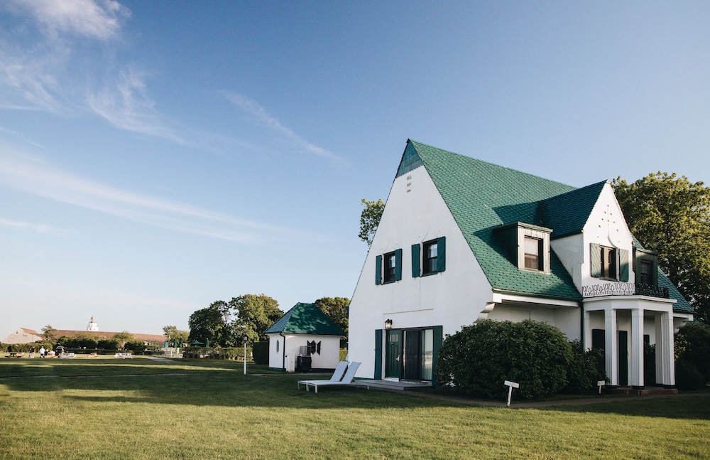 Montauk Yacht Club - photo 5