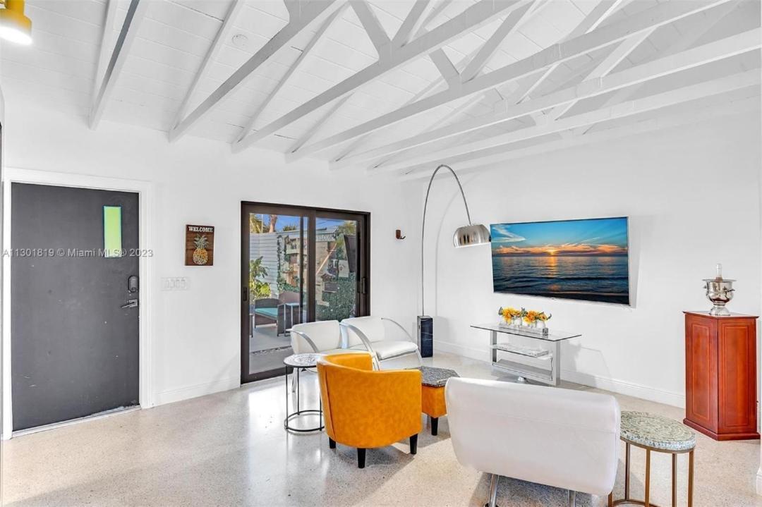 Cozy Stay in Fort Lauderdale, United States