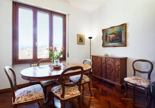 Lorena Flat Firenze — 4-Star Luxury Hotel in Florence, Italy