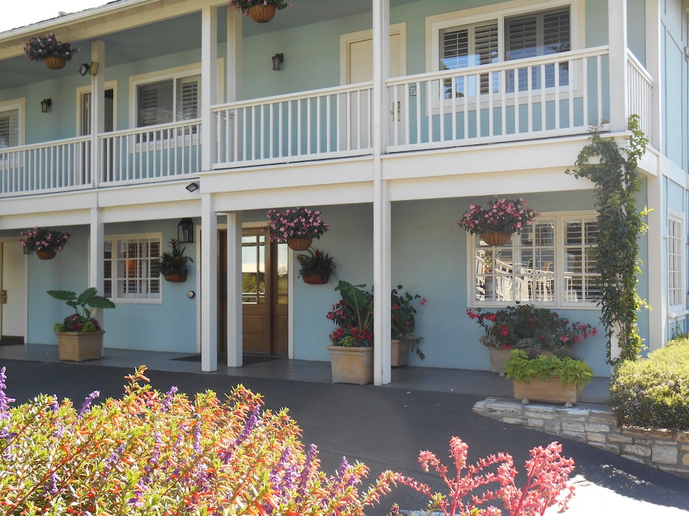 Carmel Bay View Inn - photo 2
