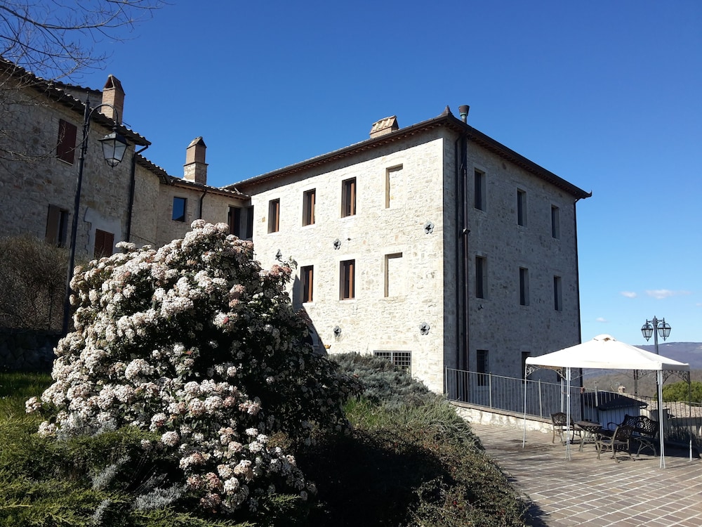 Castello Izzalini