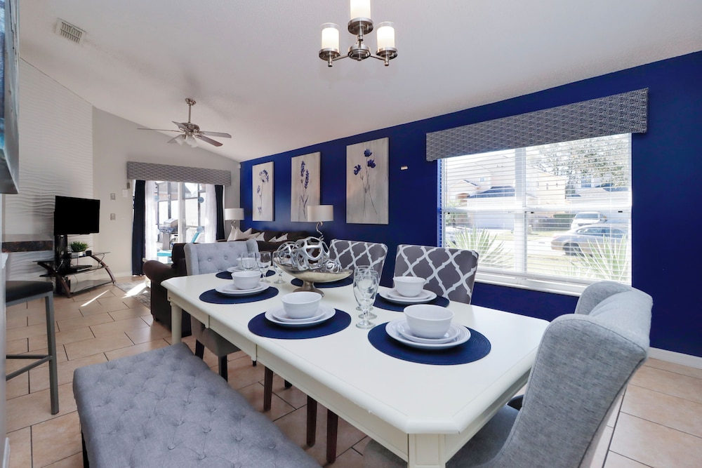 Jasmine 4 Bedrooms — 5-Star Luxury Hotel in Kissimmee, United States