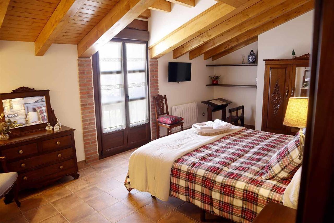 Casa Rural la Tayuela — 4-Star Luxury Hotel in Luanco, Spain