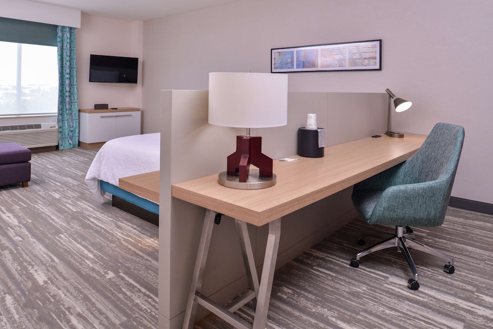 Hilton Garden Inn Kansas City Airport - photo 9