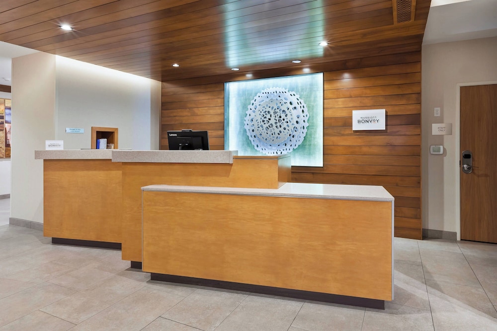 Fairfield Inn & Suites by Marriott Kalamazoo - photo 3