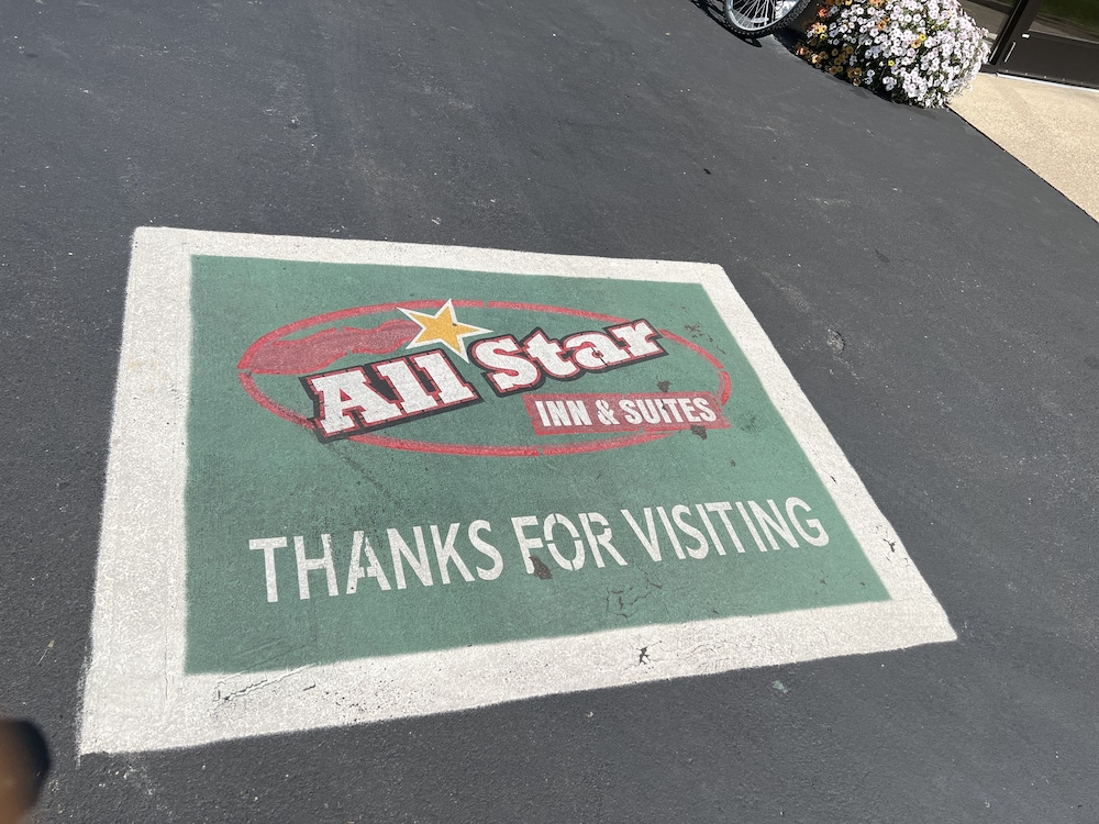 All Star Inn & Suites - photo 406
