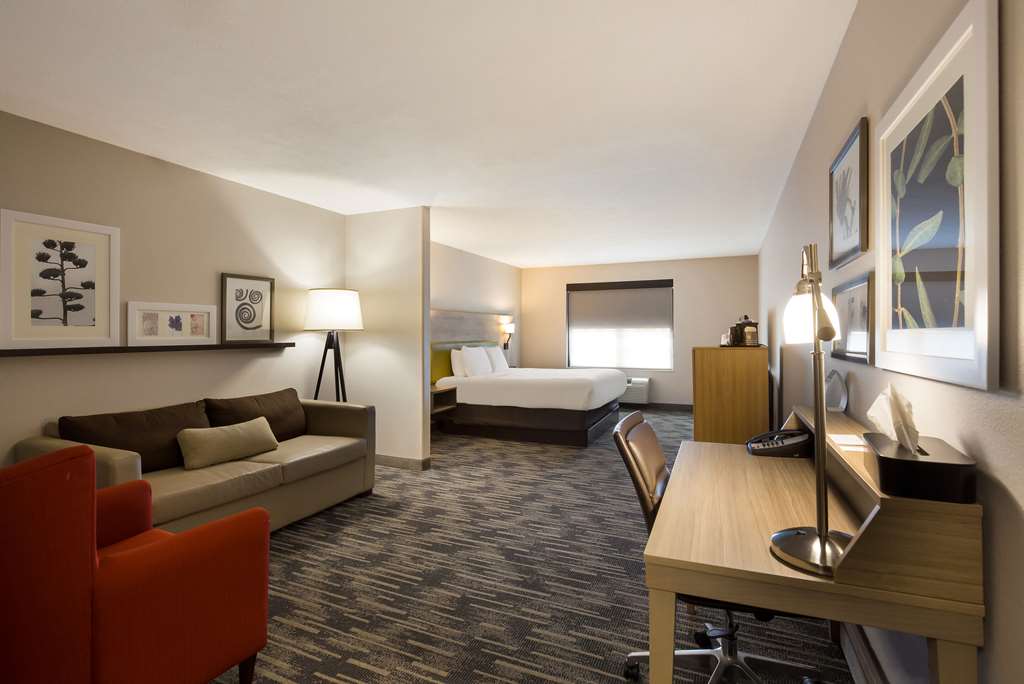 Country Inn & Suites by Radisson Marion IL - photo 39