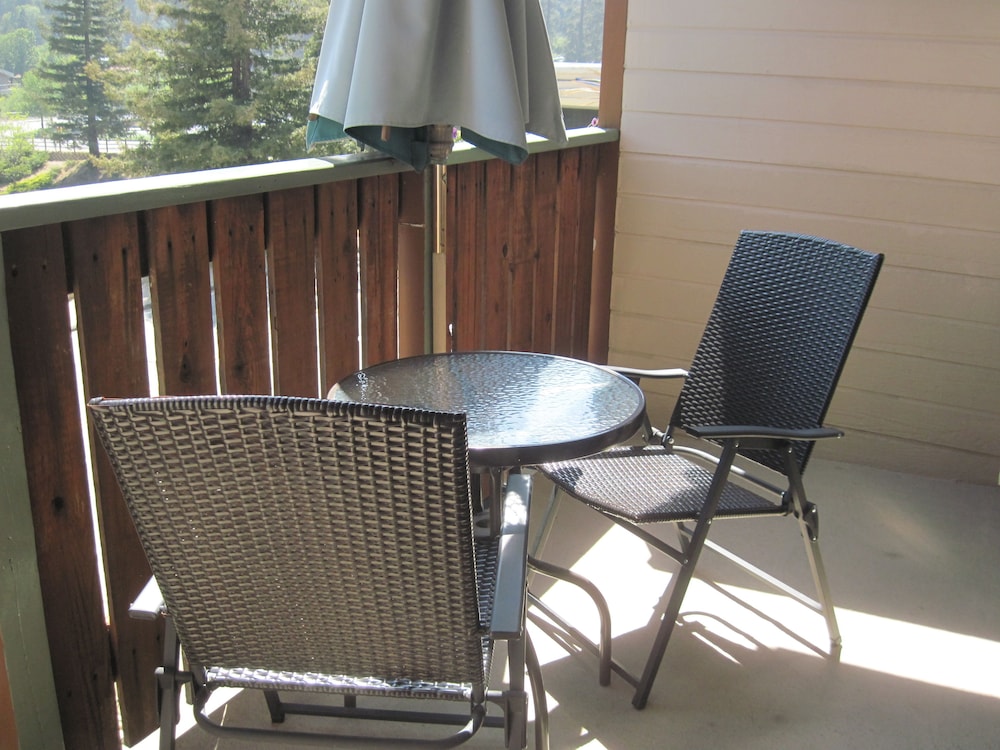 The North Shore Inn - photo 51