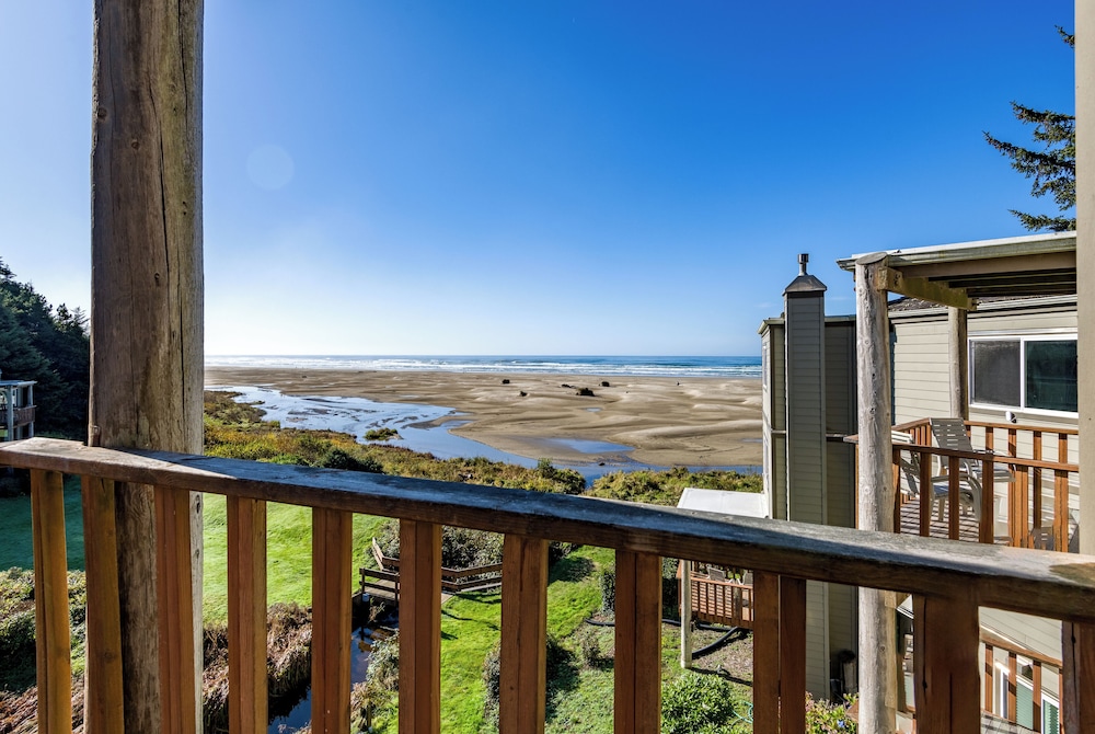 Little Creek Cove Beachfront Resort - photo 67
