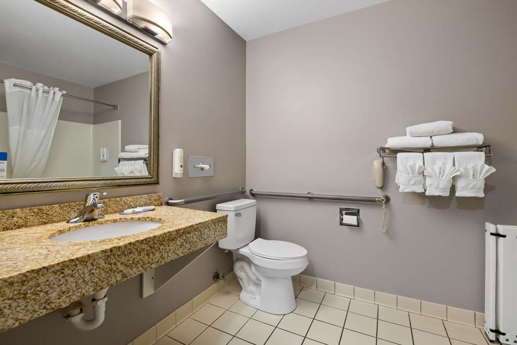 Quality Inn near Monument Health Rapid City Hospital - photo 24
