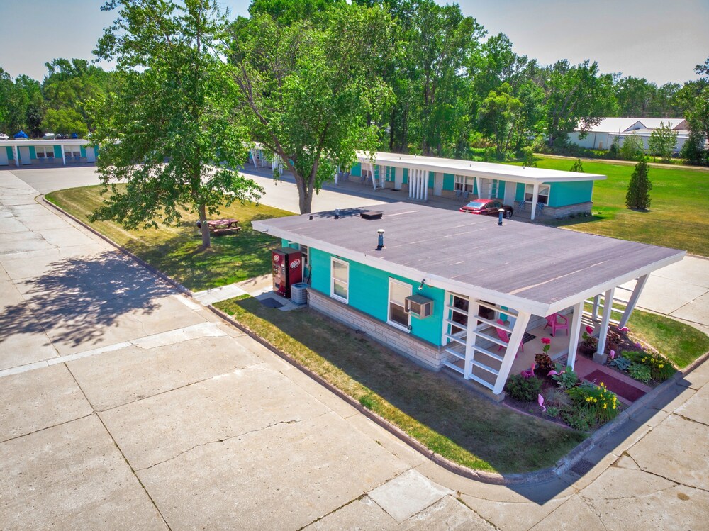 Motel 57 - photo 41