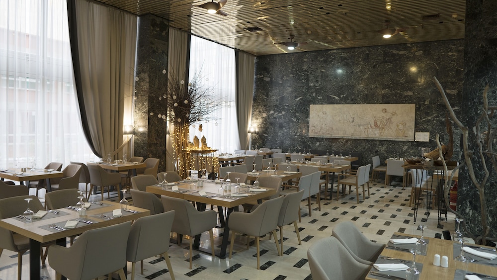 מזון ומשקאות