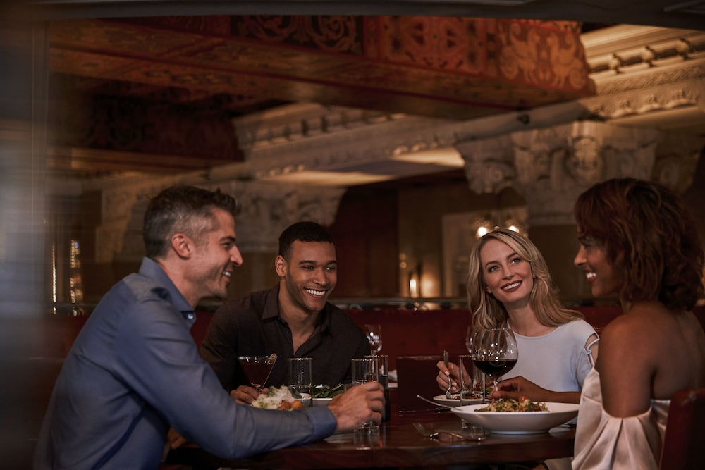 InterContinental Chicago Magnificent Mile by IHG - photo 65