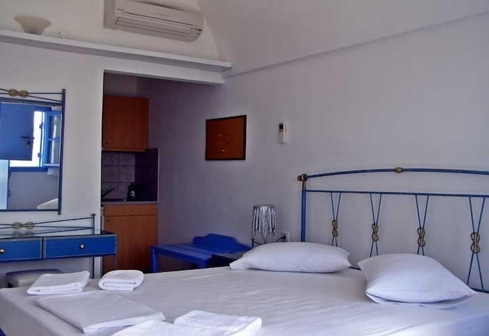 Apollon Village Hotel — Anafi — photo 5