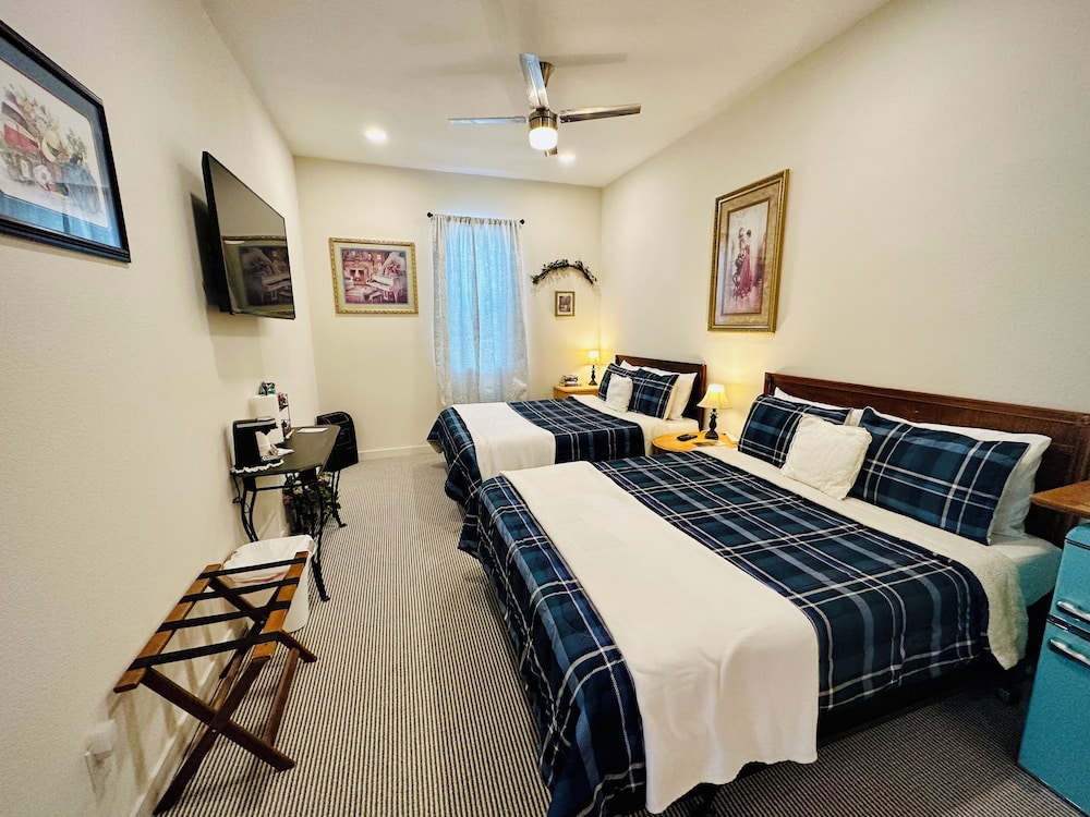 Salmon River Inn - photo 10