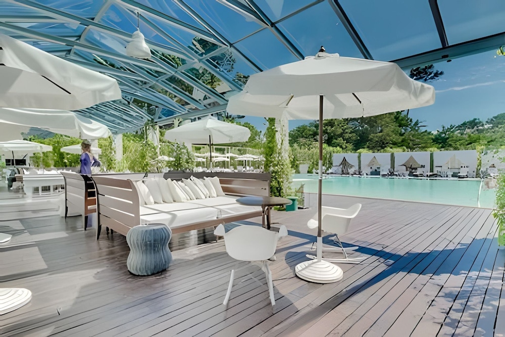 Oceana Suites Yoo — 4-Star Luxury Hotel in Punta Del Este, Uruguay