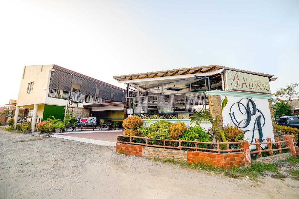 OYO 418 Pensionne Alonso General Santos in General Santos, Philippines