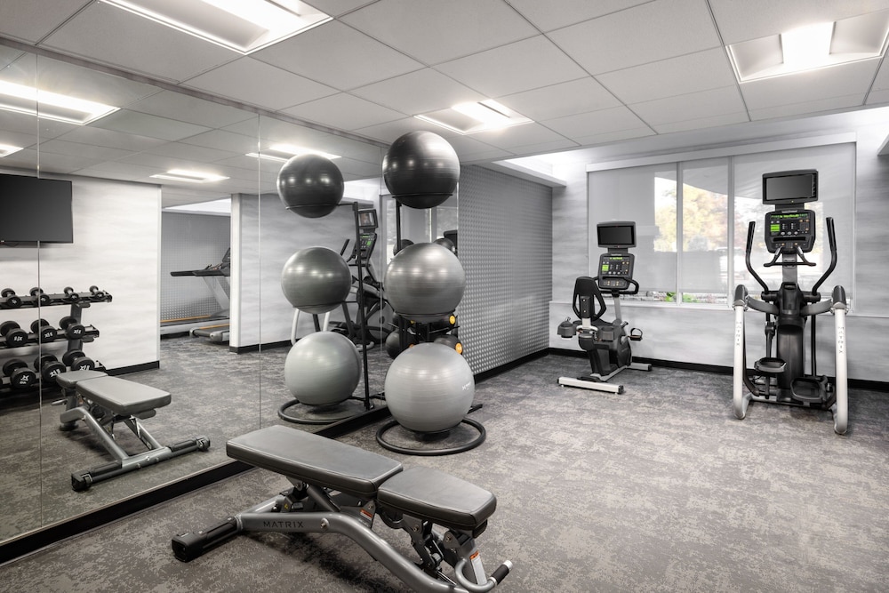 Fairfield Inn & Suites by Marriott Boulder - photo 16