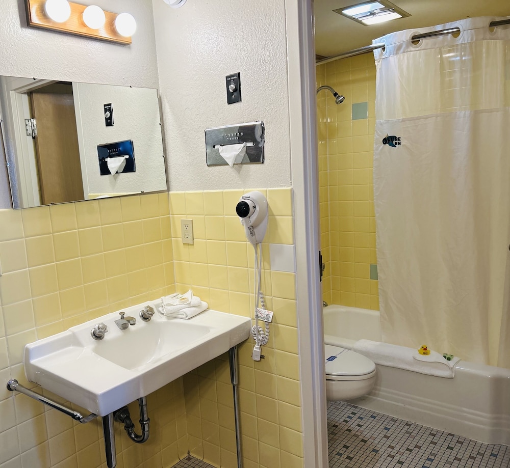 O'Haire Inn - photo 12