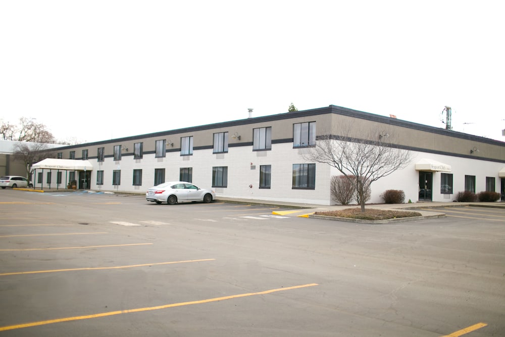 Seaport Inn and Suites - photo 31