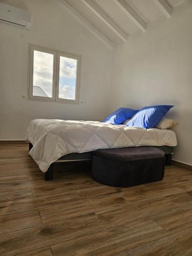 Antymoman in Grand-Bourg, Guadeloupe