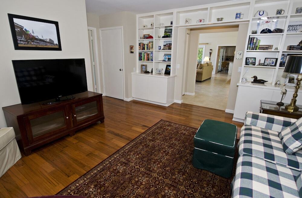 2 Gull Point Road at the Sea Pines Resort - photo 3