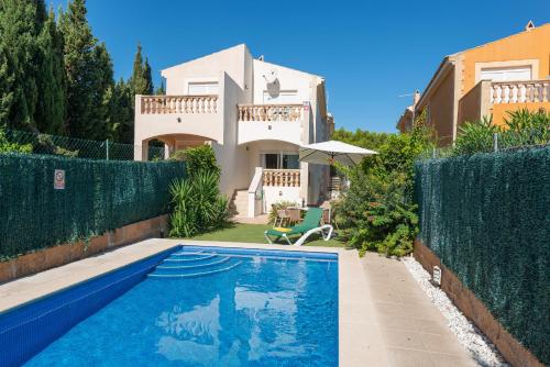 Sunset Villa El Olivo — 4-Star Luxury Hotel in Alcudia, Spain