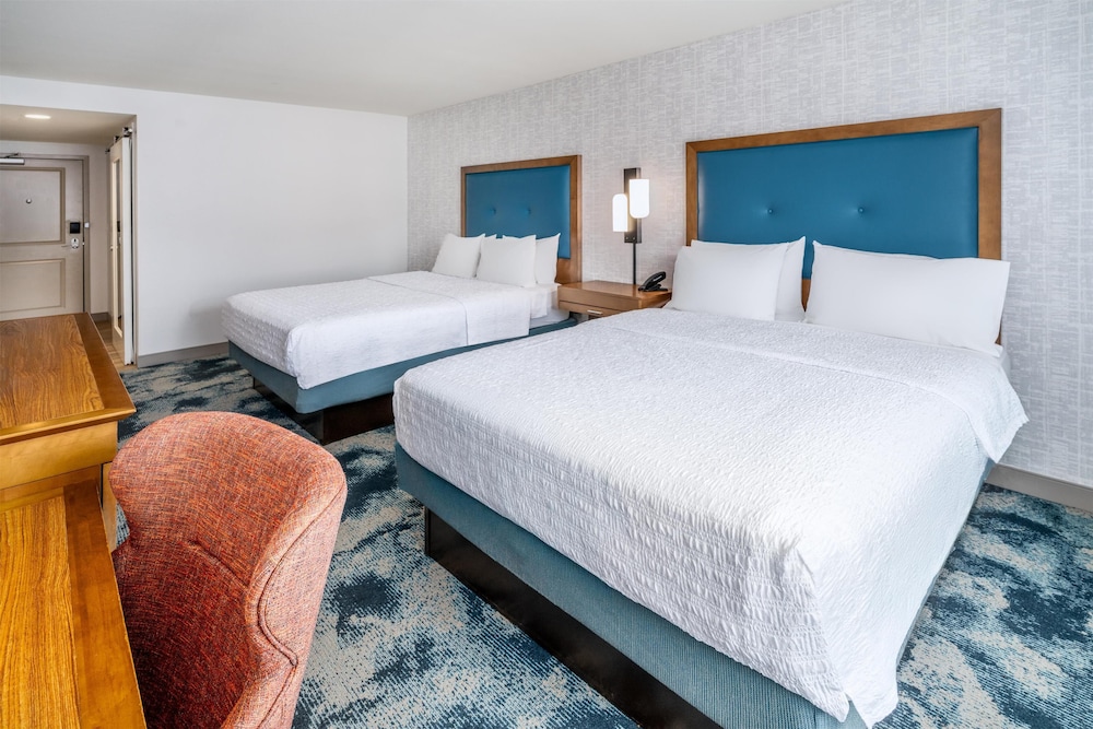 Hampton Inn & Suites Silverthorne - photo 21