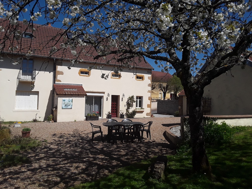 L’Escampette — Charolles — photo 2