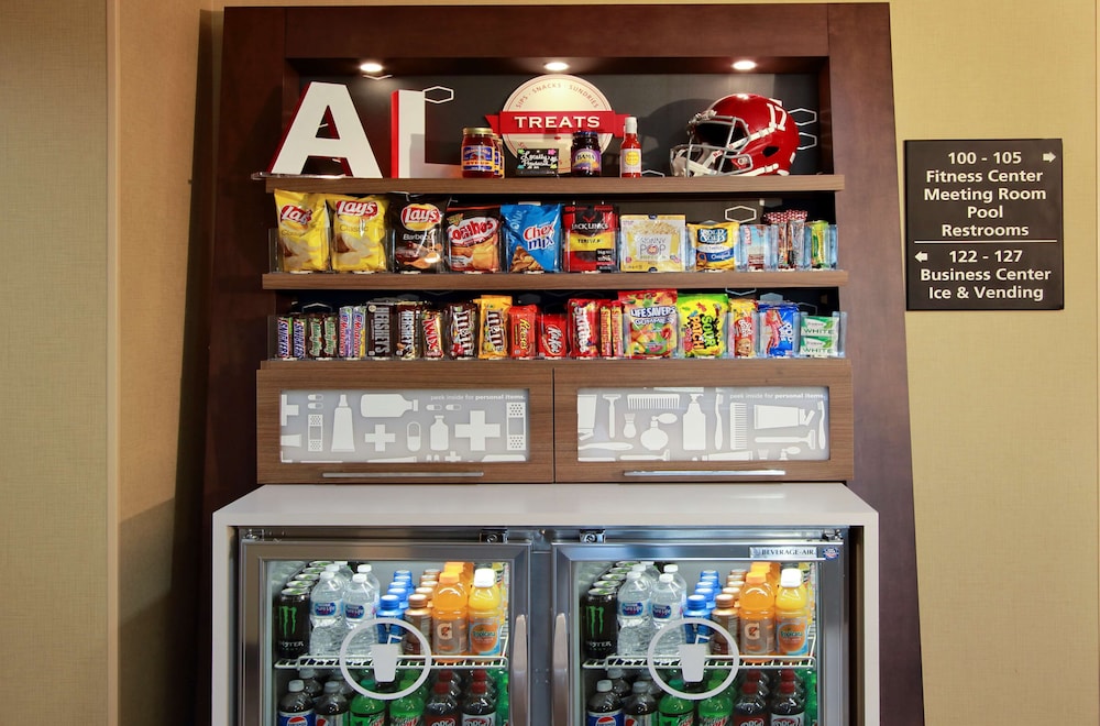 Hampton Inn Winfield - photo 31