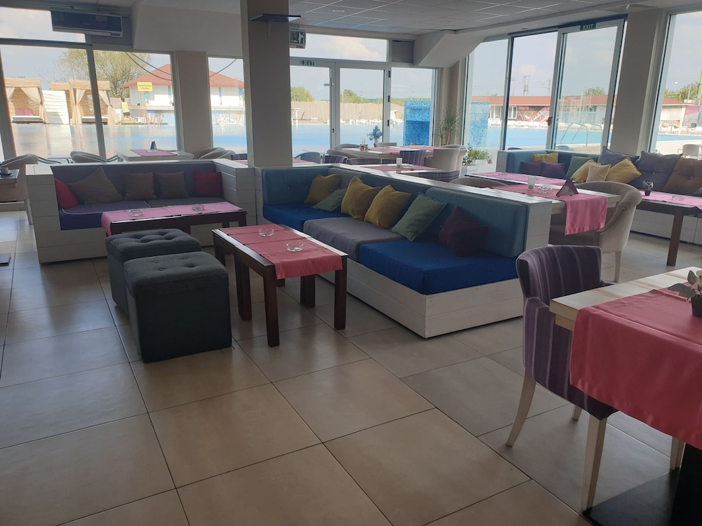 Flamingo resort — Belgrade — photo 3