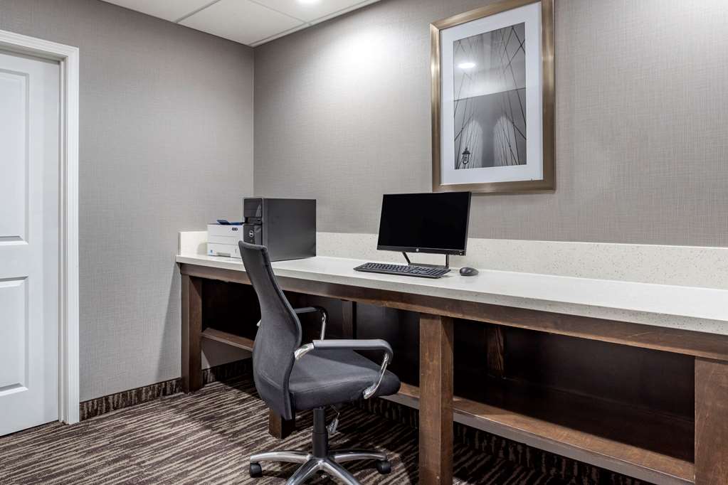Comfort Inn & Suites North Little Rock JFK Blvd - photo 24
