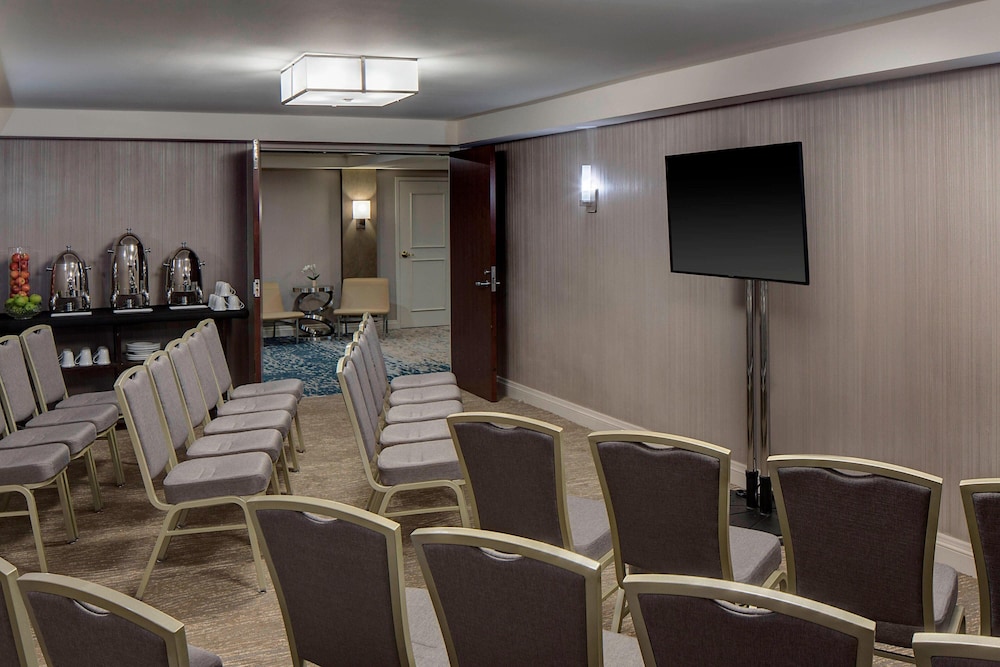 San Antonio Marriott Northwest Medical Center - photo 39