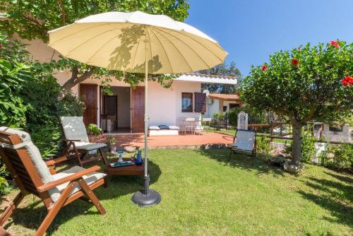 Casa Azzurra Casa con giardino privato a Costa Rei a due passi dal mare — 4-Star Luxury Hotel in Muravera, Italy
