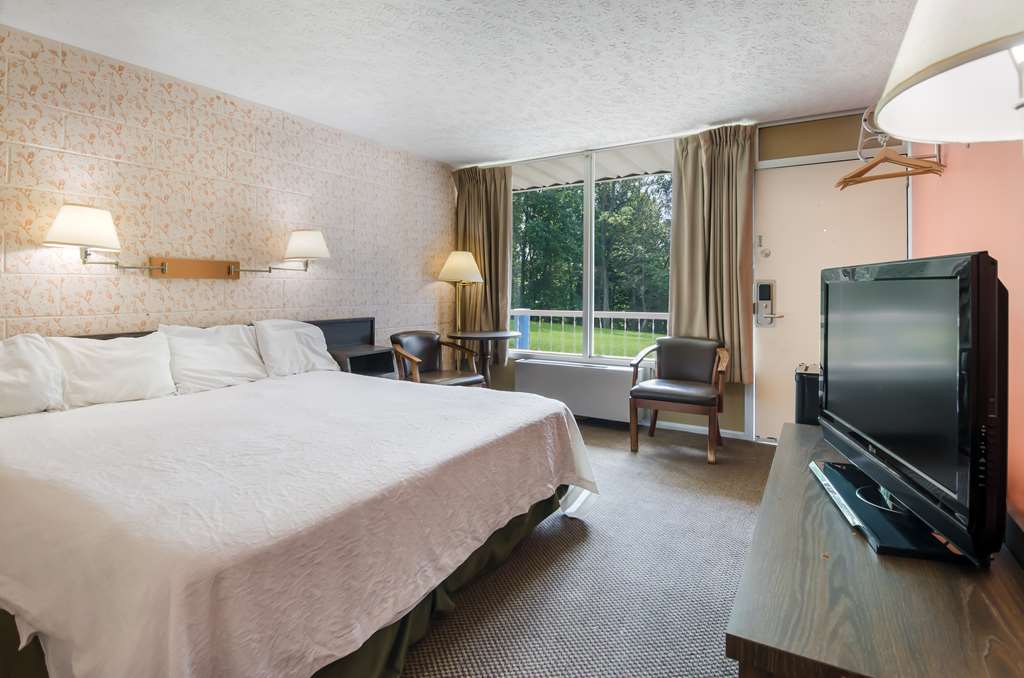 Americas Best Value Inn Wytheville - photo 22