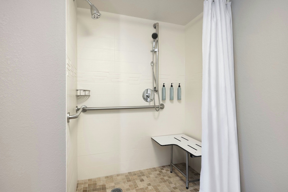 Residence Inn by Marriott Orlando East UCF Area - photo 24