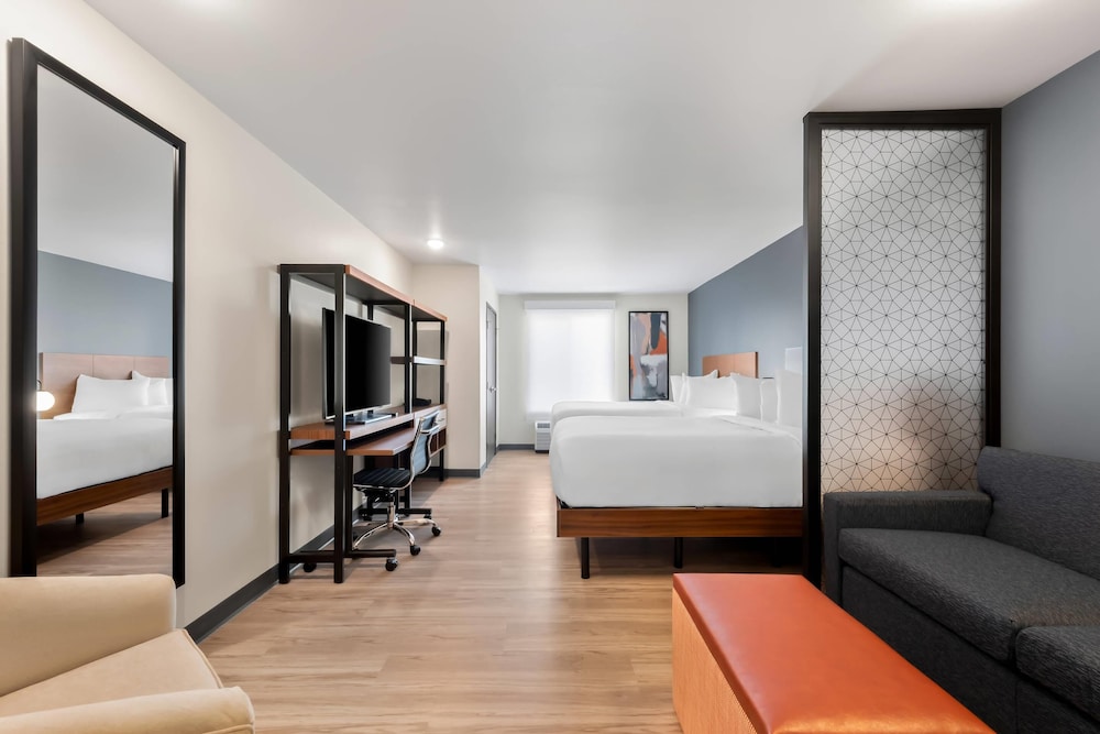 Everhome Suites Amarillo West Medical Center - photo 16