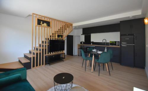 Le Black Bulle — hotel in Le Bourget-Du-Lac
